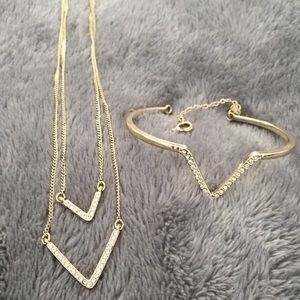 Victoria’s Secret Double V necklace & Bracelet